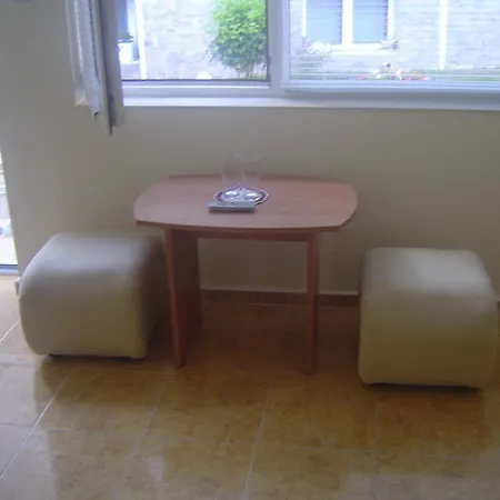 Dimovi 4* سوزوبول