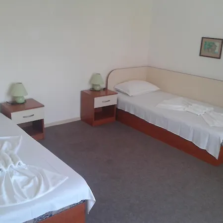 Dimovi 4* سوزوبول